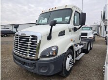 Commercial Truck Spotlight: Freightliner Cascadia image