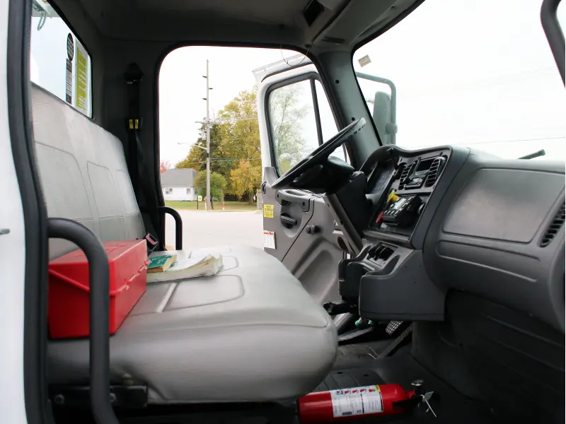 2015 FREIGHTLINER M2 106 Truck w/TEREX STC-55 HI-RANGER MATERIAL HANDLING AERIAL DEVICE-BUCKET TRUCK 