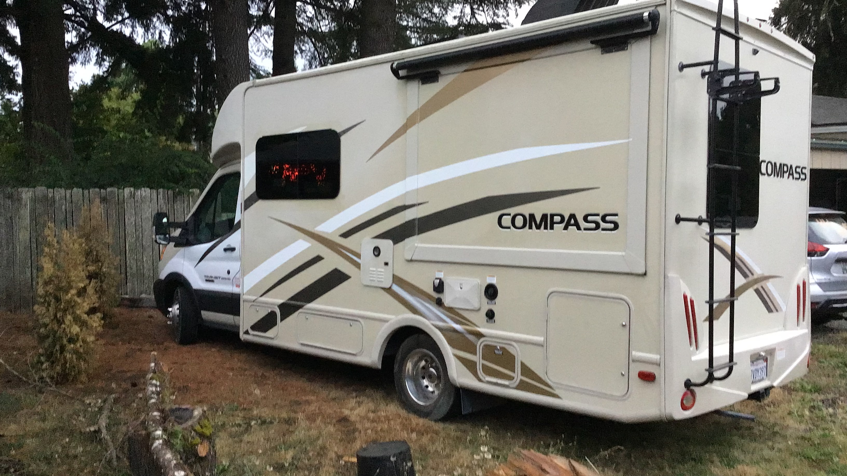 2017 Thor Motor Coach COMPASS 23TB RV