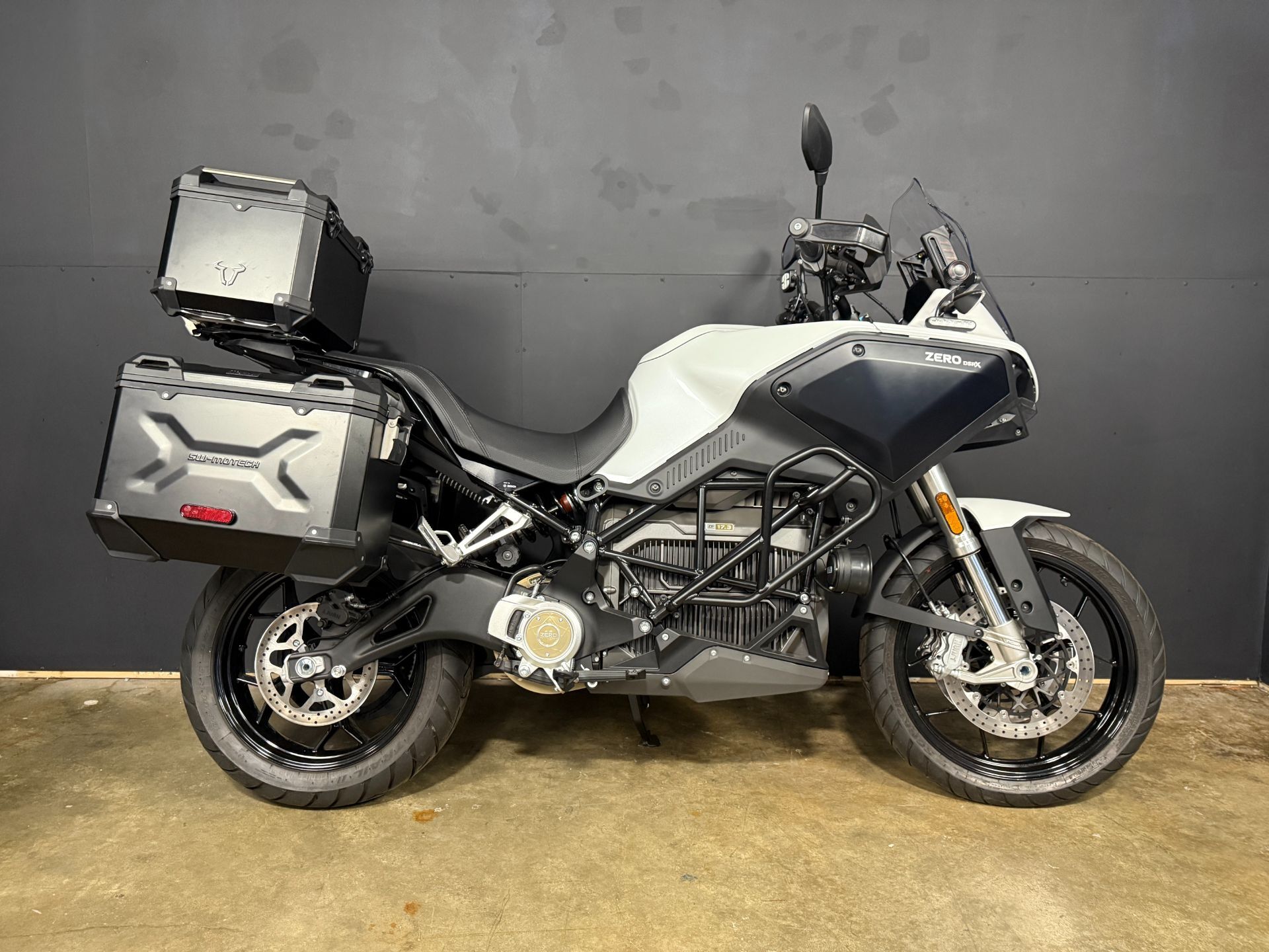 2023 Zero Motorcycles DSR/X ZF17.3 in Gaithersburg, MD