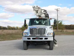 2007 INTERNATIONAL 7300 4x4 w/ALTEC DM47 TR DIGGER DERRICK