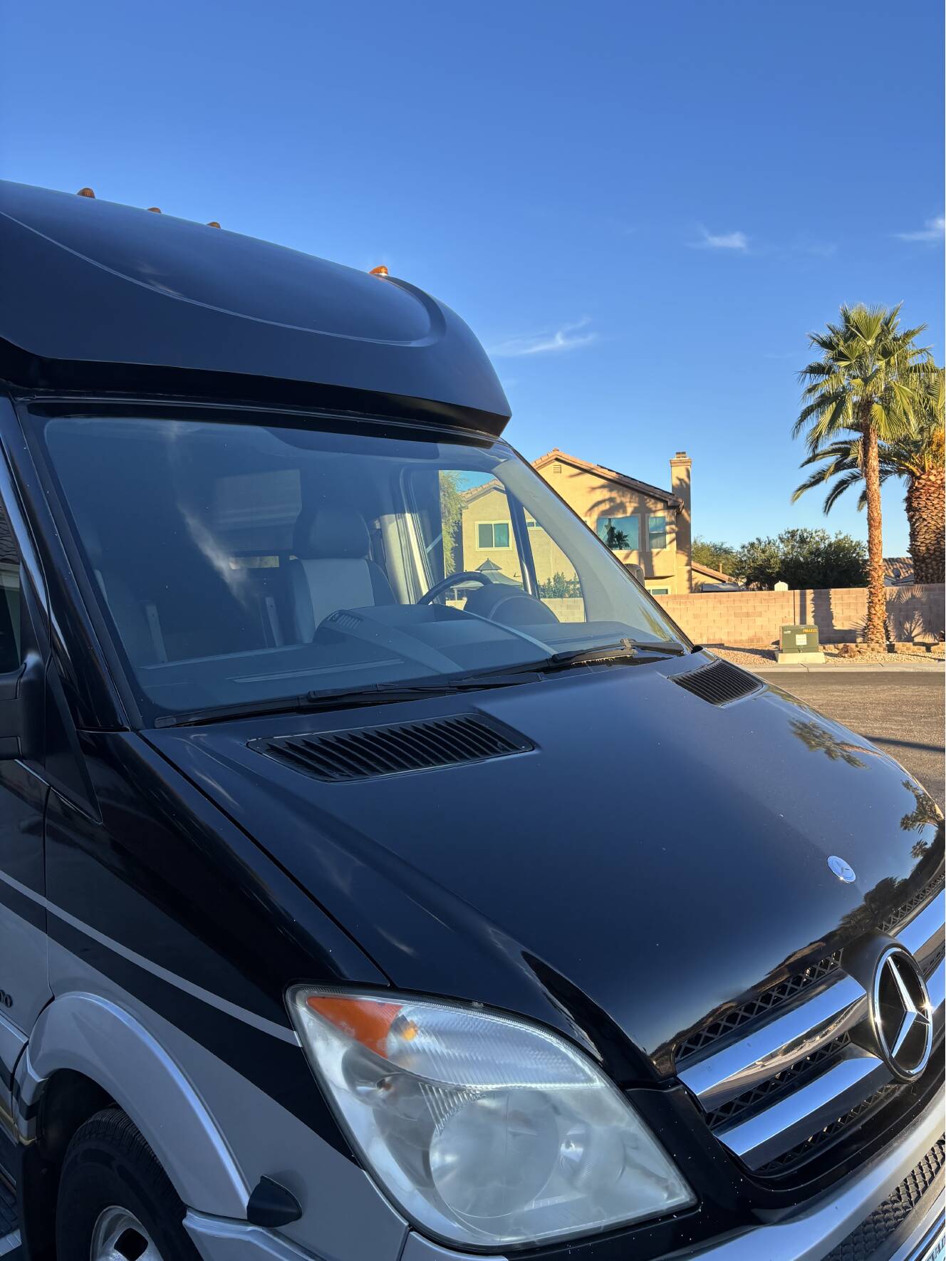 A photo of this 2014 Renegade Villagio 25RBS