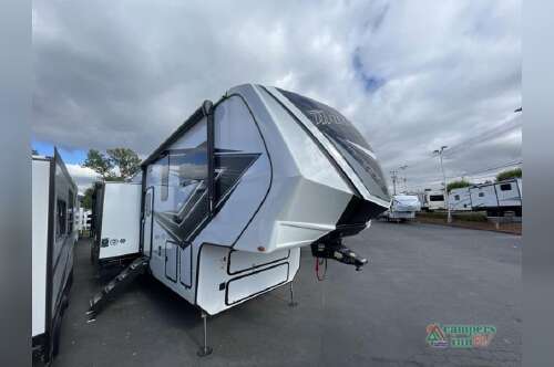2024 Grand Design Momentum M-Class 414M in phoenix AZ