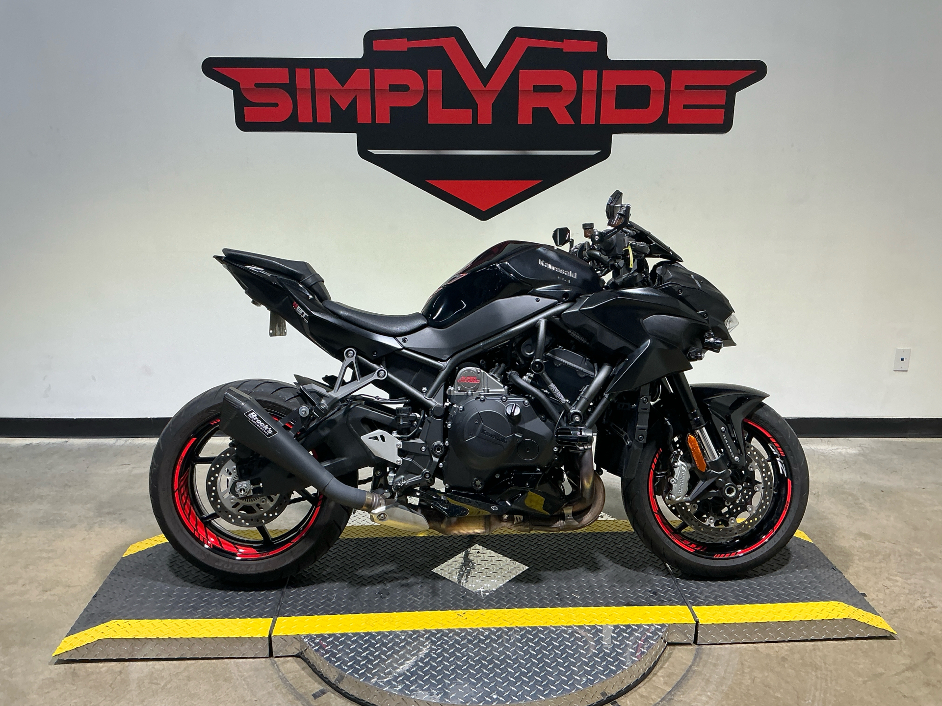 Black Kawasaki Z H2 Motorcycles For Sale in Minnesota - Cycle Trader