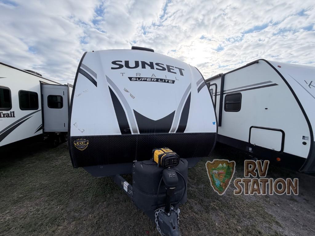 2022 Crossroads Rv Sunset Trail SS330SI in donna TX