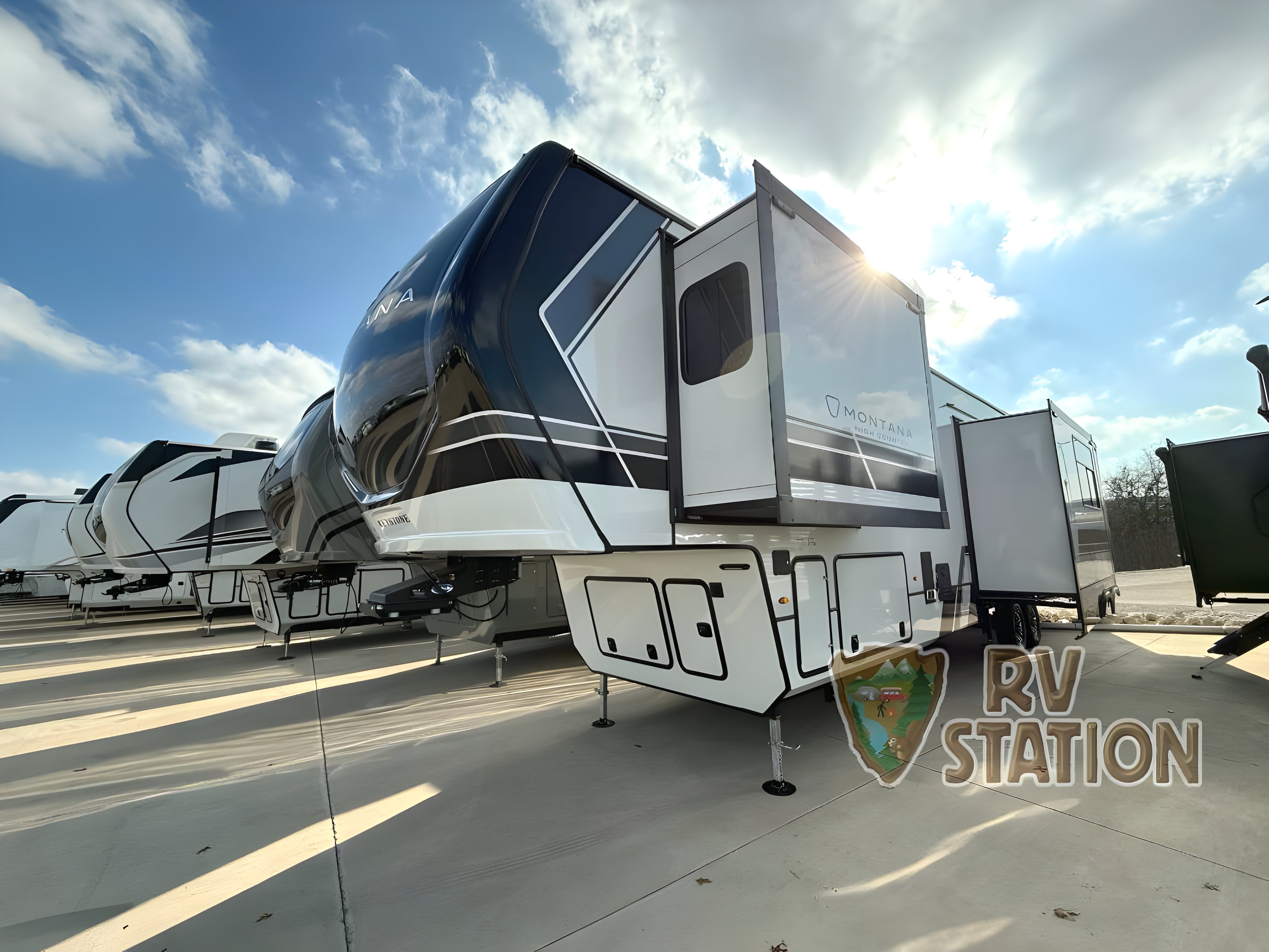 2026 Keystone Rv Montana High Country 373RD in lorena TX