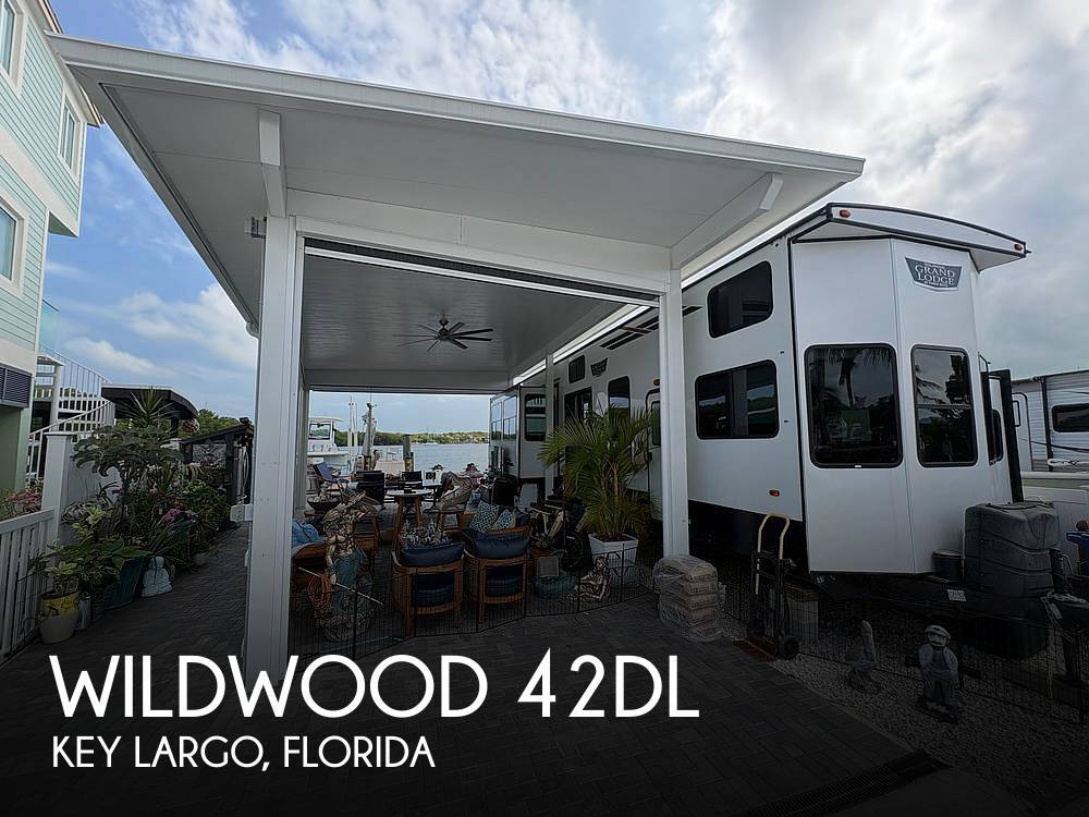 2022 Forest River Wildwood 42DL RV