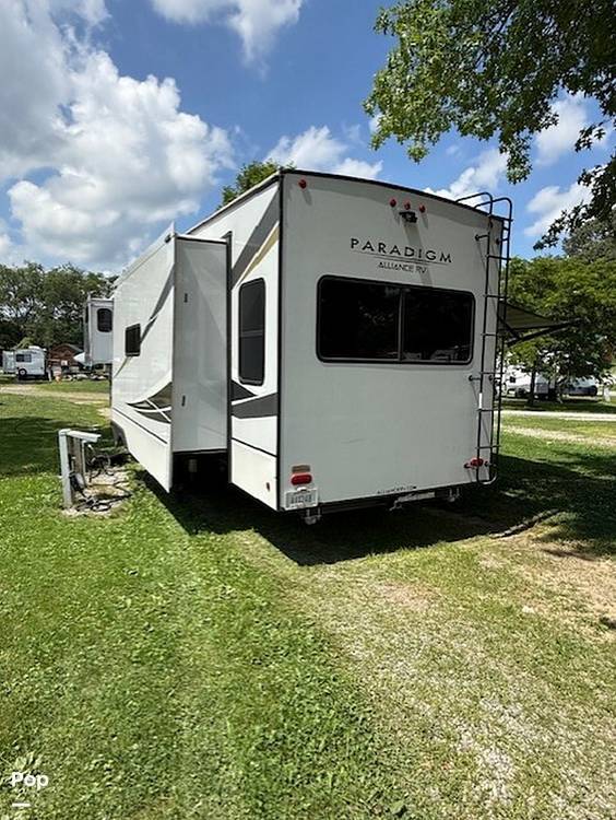 2021 Alliance Rv Paradigm 390MP in ashland KY