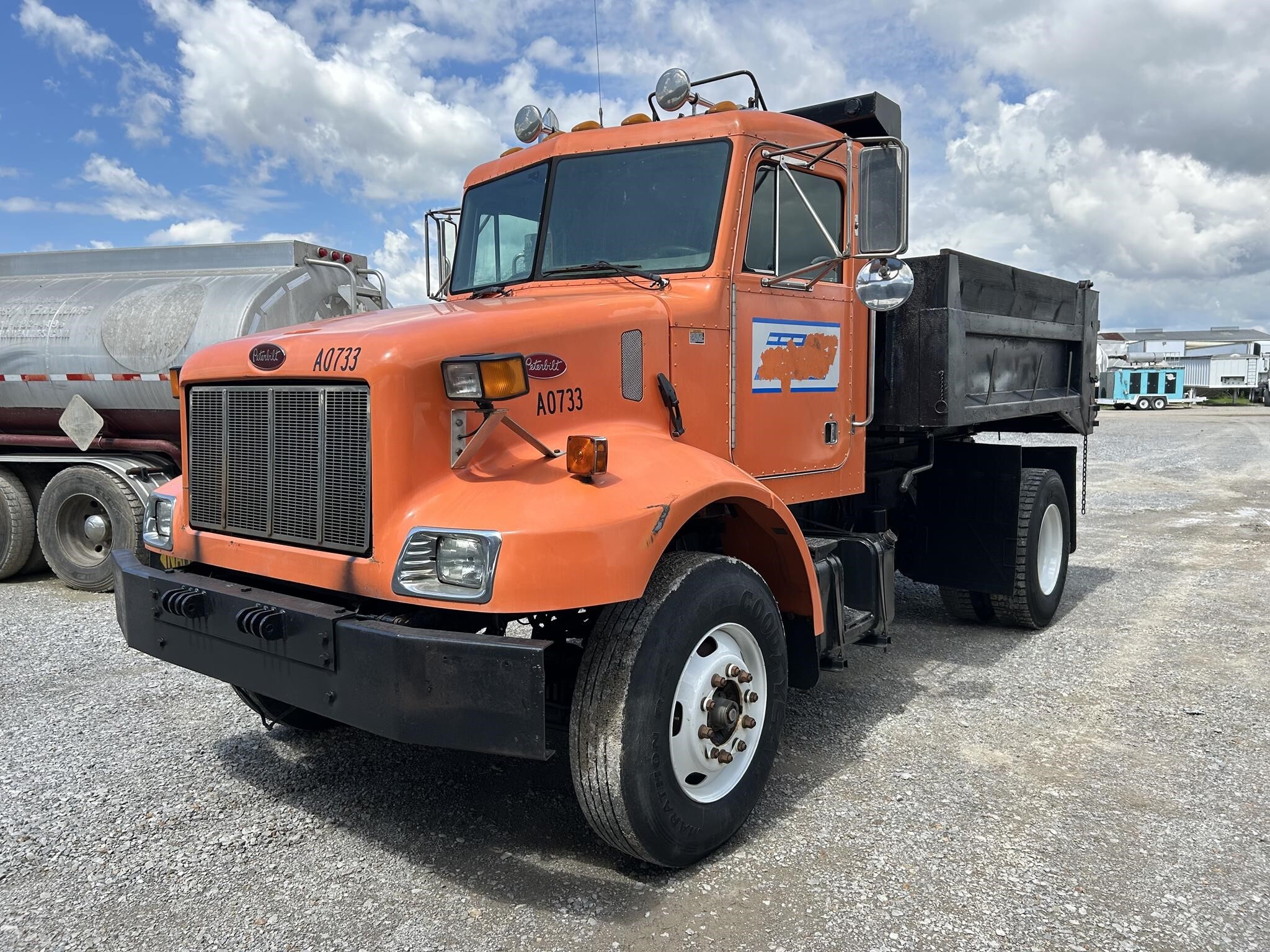 Peterbilt Class 7 Dump Truck For Sale - Commercial Truck Trader