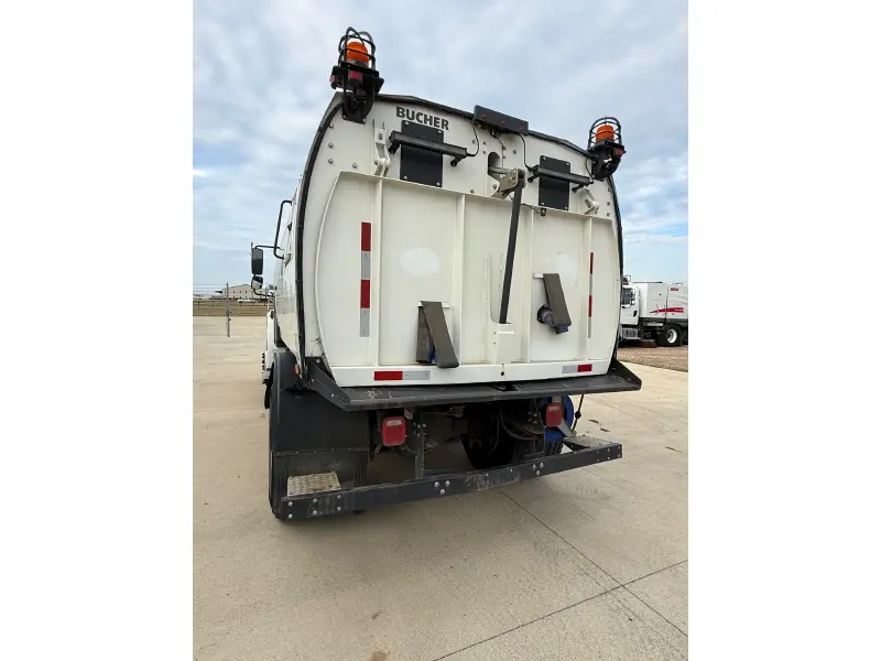 2023 JOHNSTON-BUCHER R65