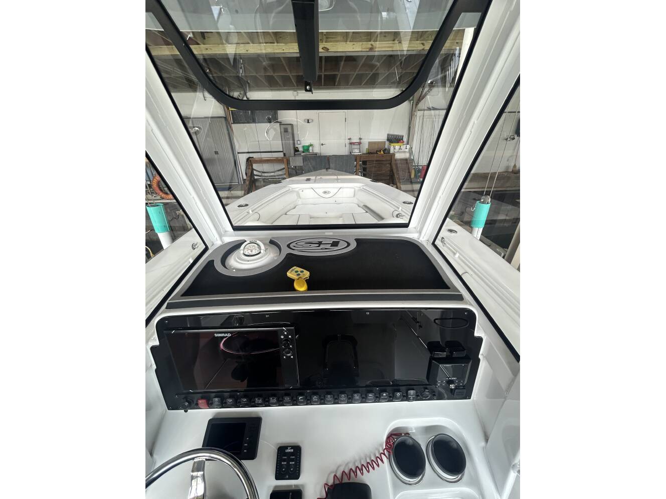 A photo of this 2019 Sea Hunt Gamefish 27 Forward Seating