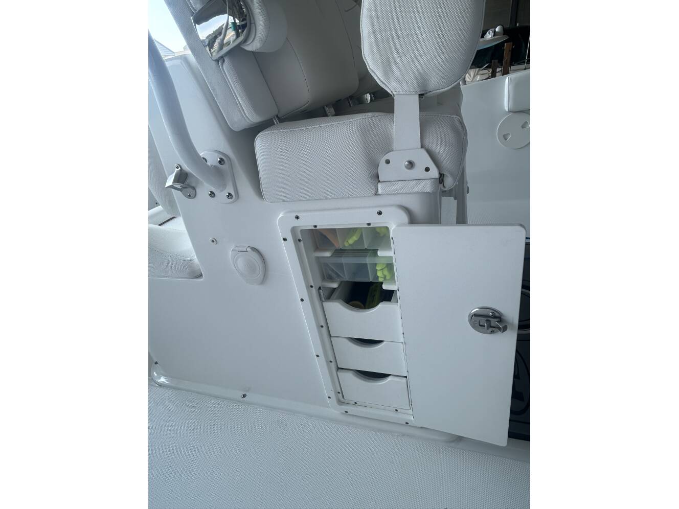 A photo of this 2019 Sea Hunt Gamefish 27 Forward Seating