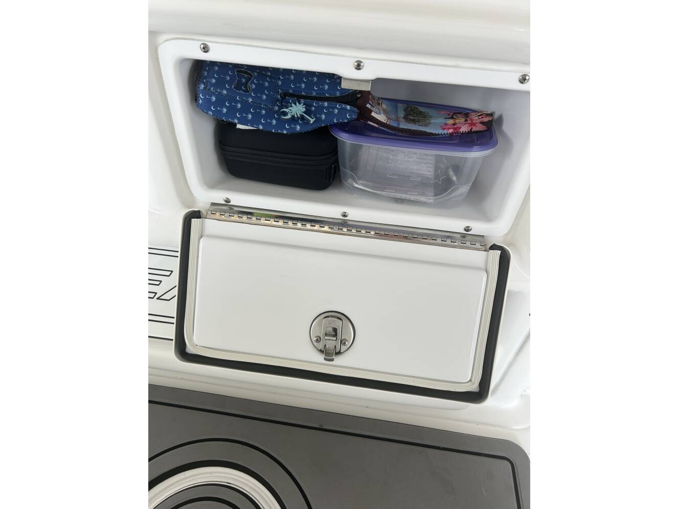 A photo of this 2019 Sea Hunt Gamefish 27 Forward Seating
