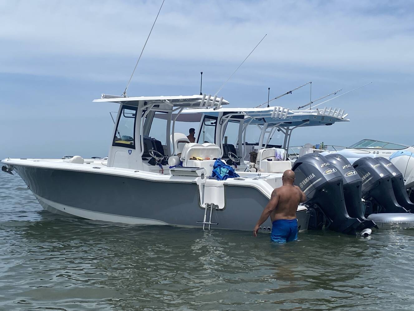 A photo of this 2019 Sea Hunt Gamefish 27 Forward Seating