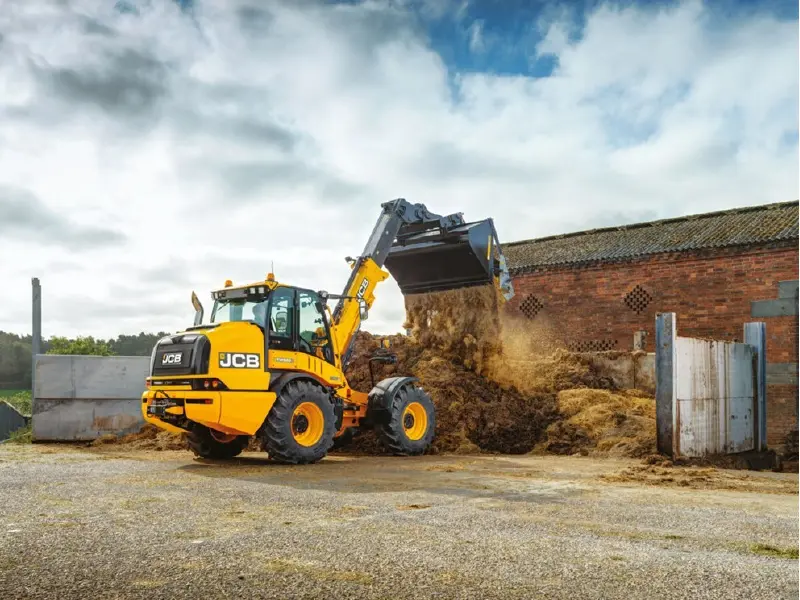 2025 JCB TM320 Agri