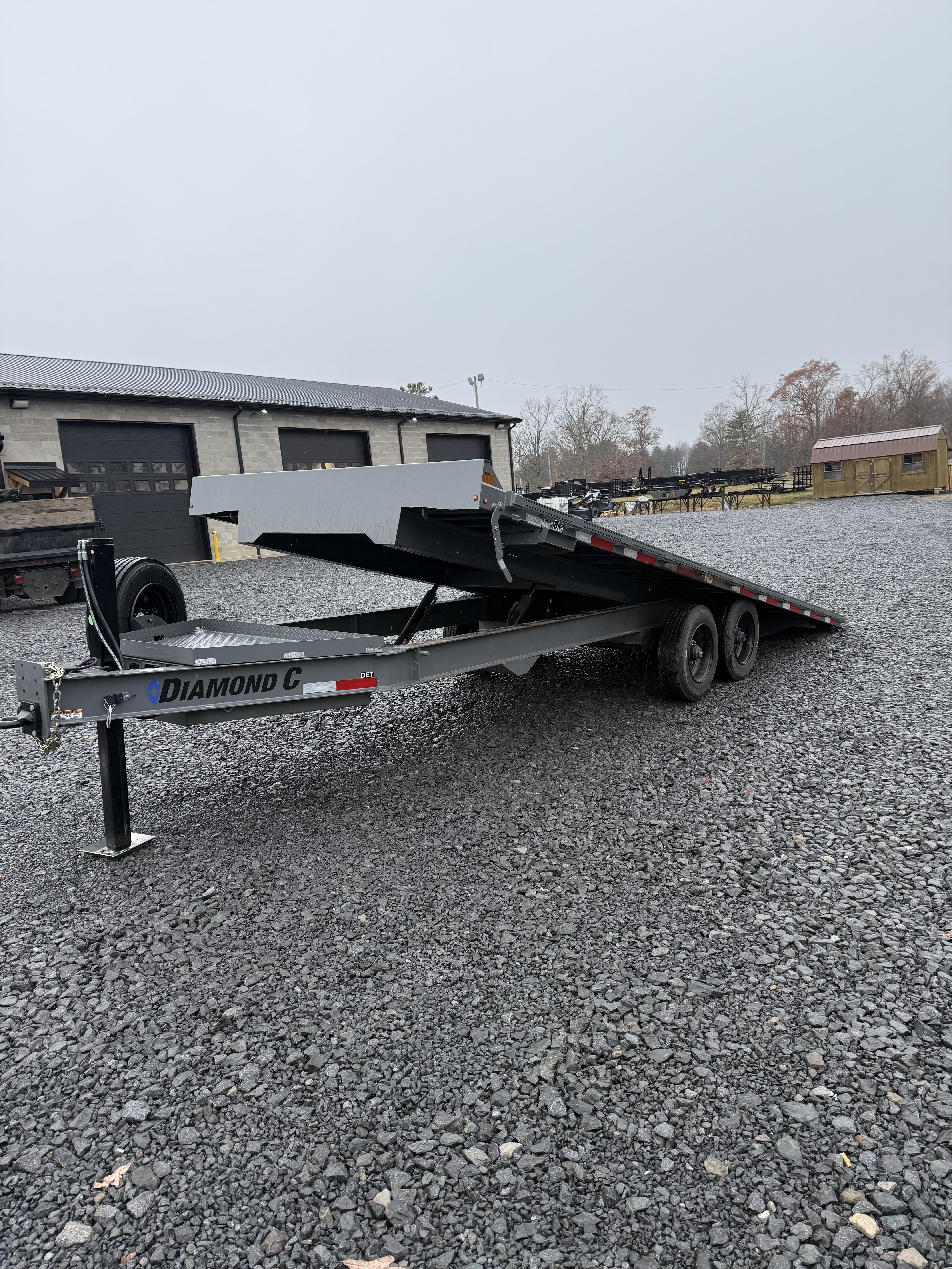 2025 DIAMOND C DET208 in Beaver, WV