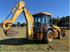 2004 John Deere -- Deere & Co. 310SG in Bristol, PA