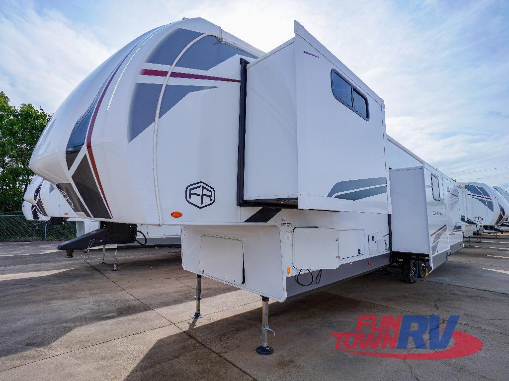 2026 Forest River Rv Cardinal 36MB in conroe TX