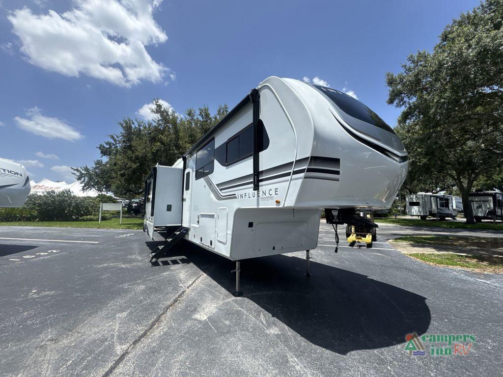 2026 Grand Design Influence 3804DS in seffner FL