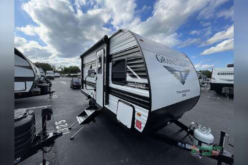 2026 Grand Design Transcend One 151BH in seffner FL