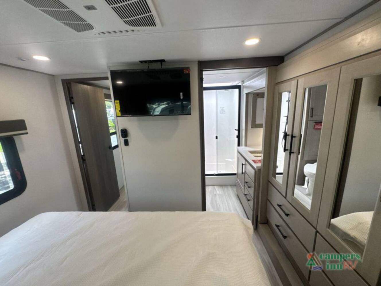 A photo of this 2026 Grand Design Influence 3804DS