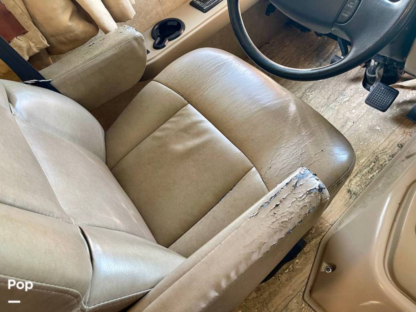 A photo of this 2016 Thor Motor Coach Hurricane 34J