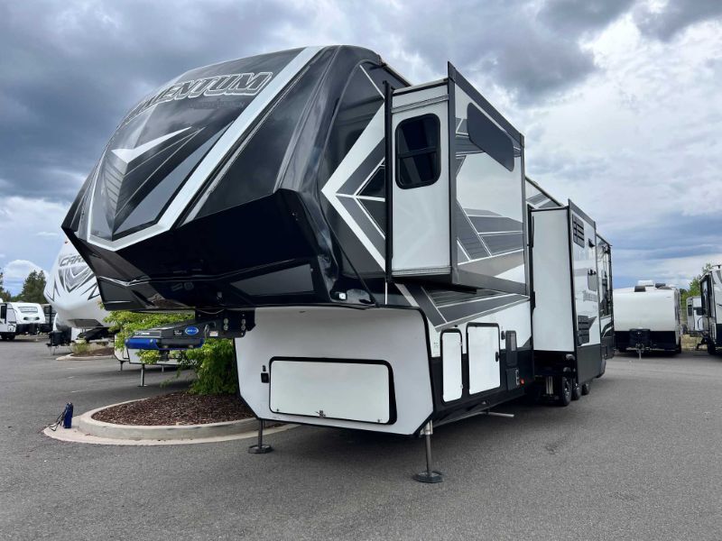 Grand Design Momentum 397TH RVs For Sale in Arizona - RV Trader