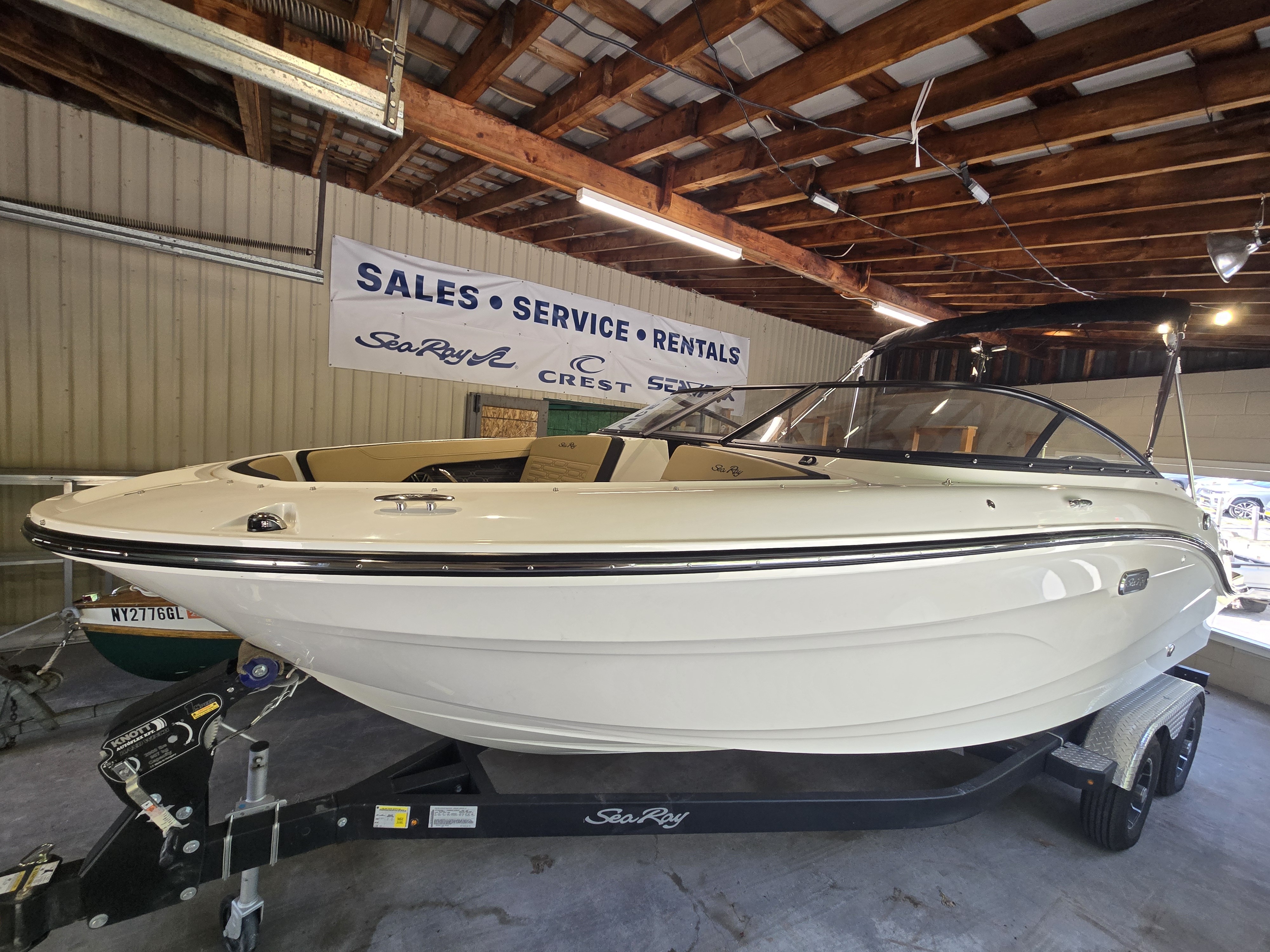 2025 Sea Ray SPX 210 OB 230 OUTBOARD in bolton landing NY