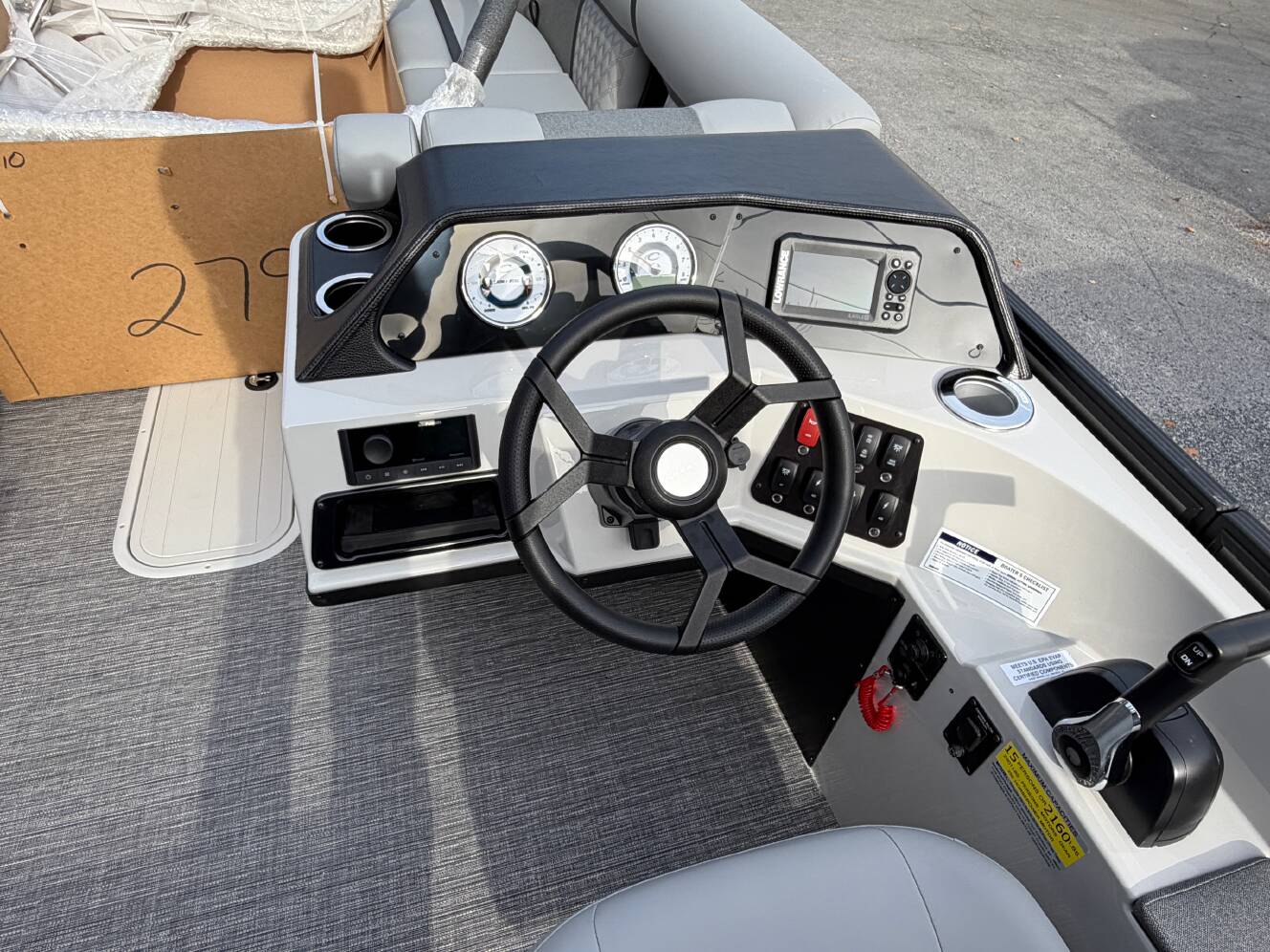 A photo of this 2026 Crest Pontoons Conquest SLSC 250