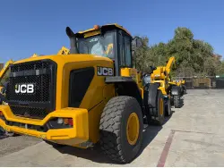 2025 JCB 427