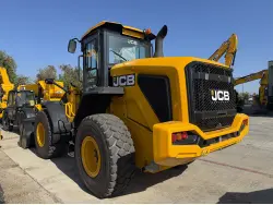 2025 JCB 427