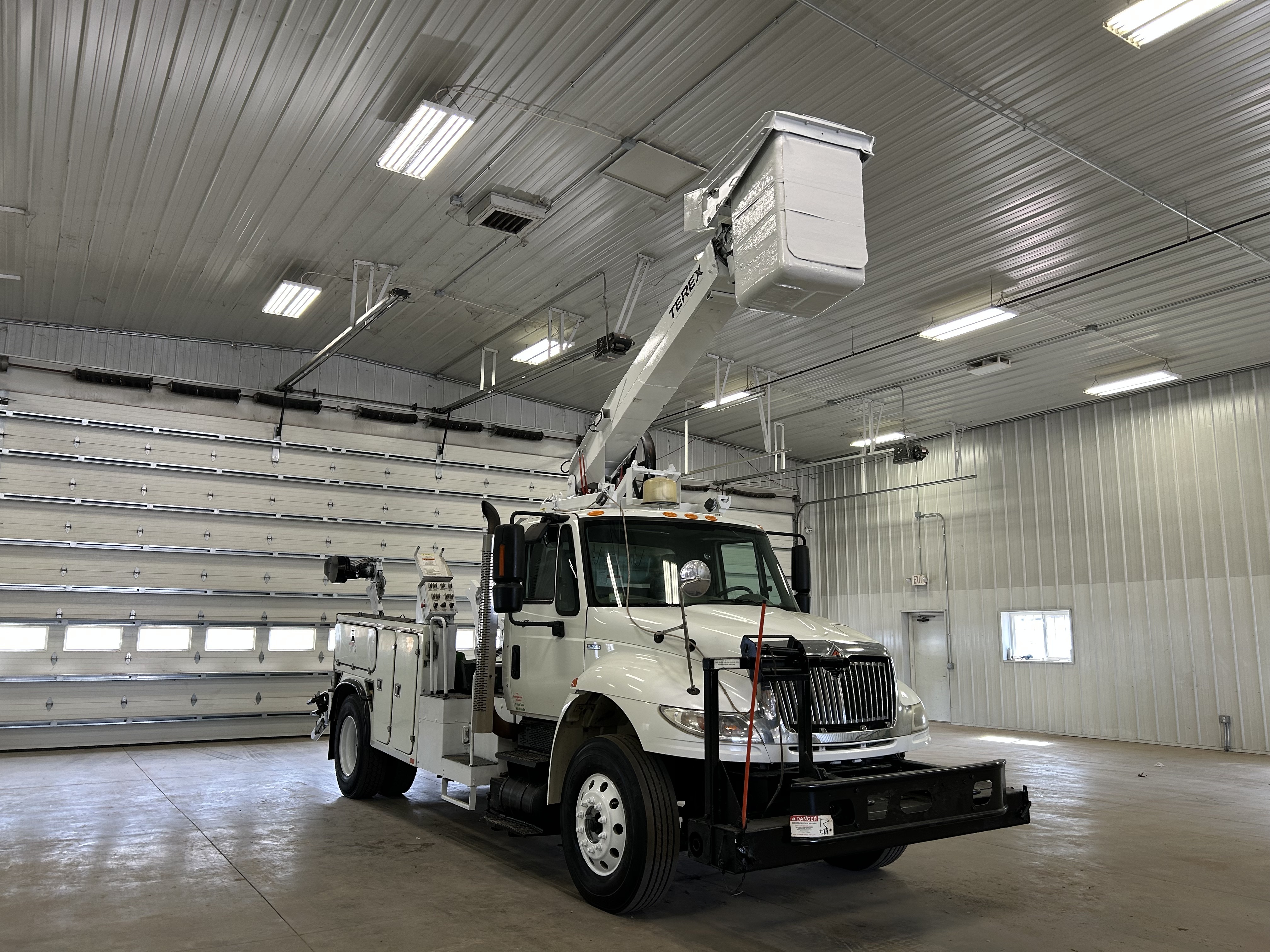 2011 INTERNATIONAL 4400 in Battle Creek, MI