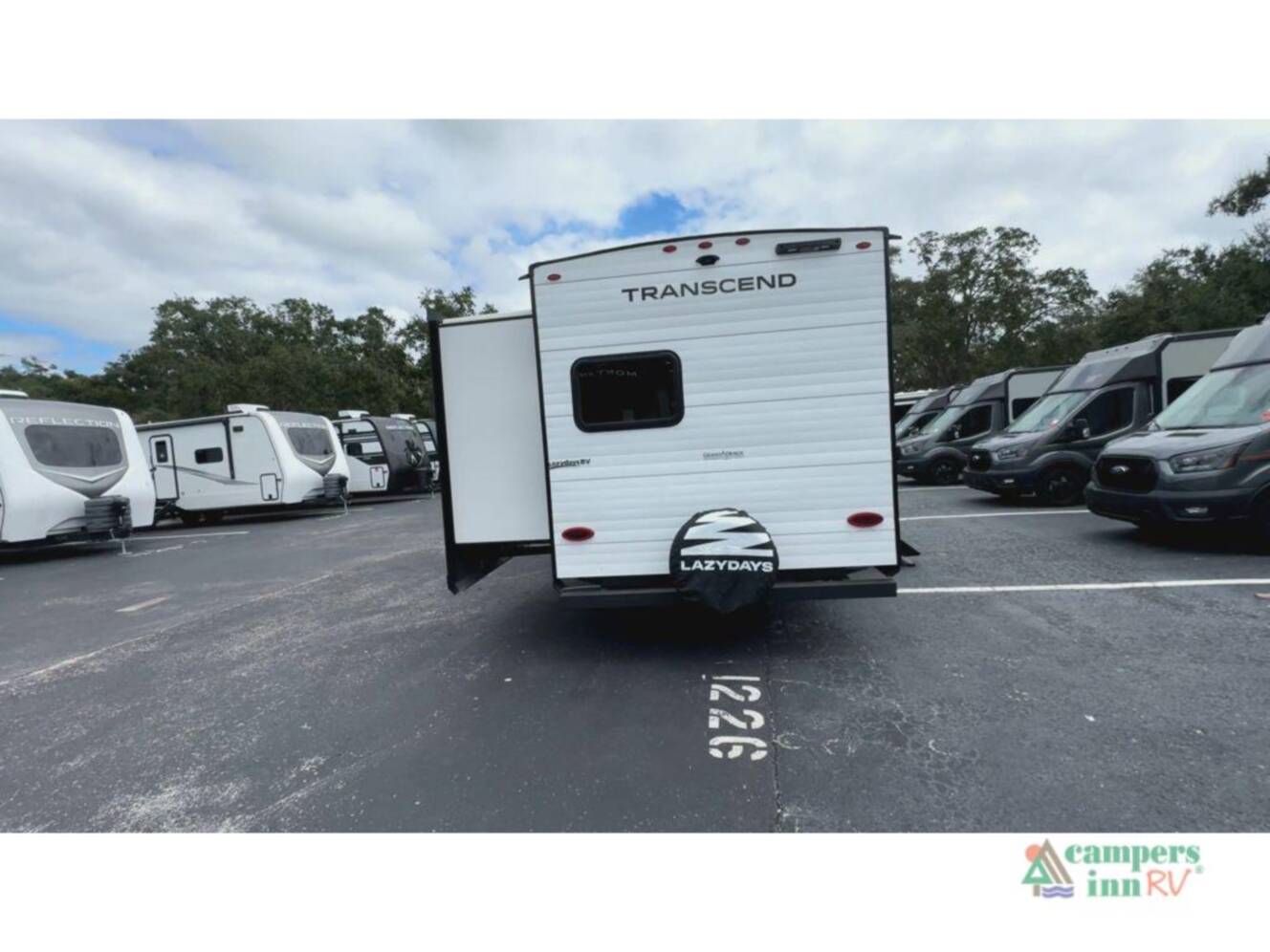 A photo of this 2026 Grand Design Transcend Xplor 325BHT