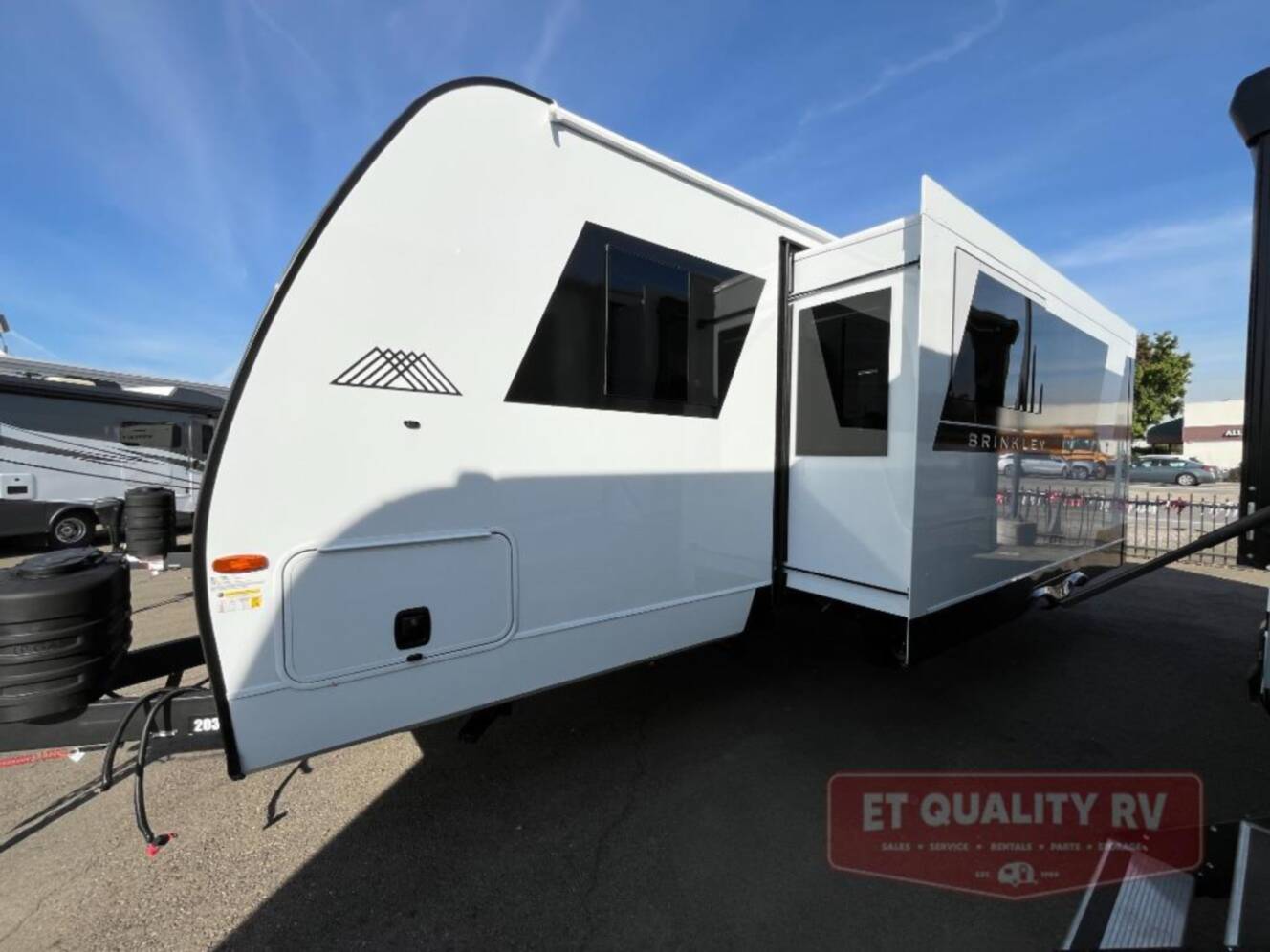 A photo of this 2026 Brinkley Model Ix 23