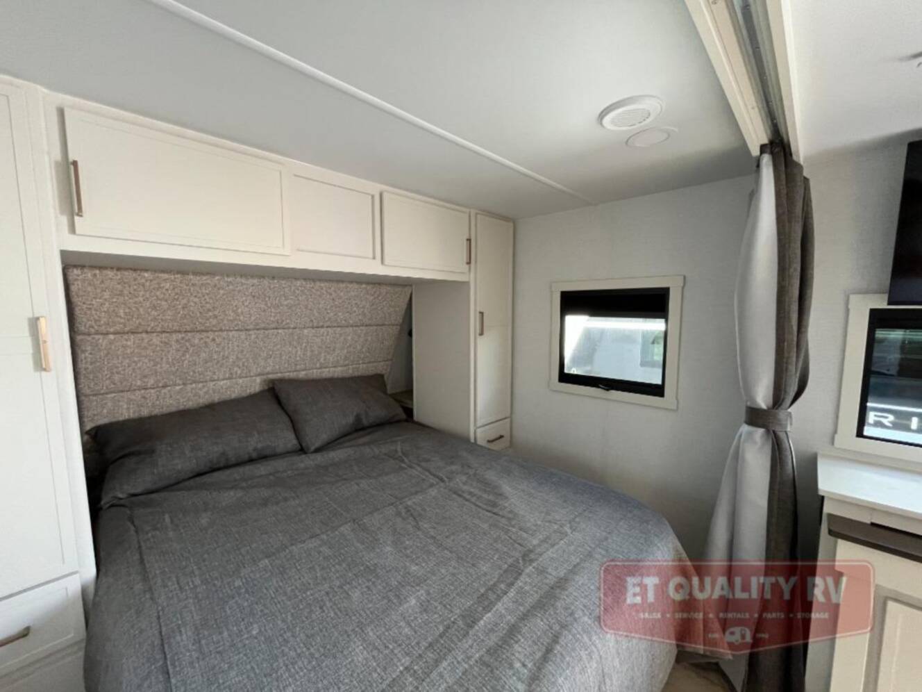 A photo of this 2026 Brinkley Model Ix 23