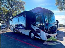 2027 Tiffin Motorhomes Phaeton 37BH Review image