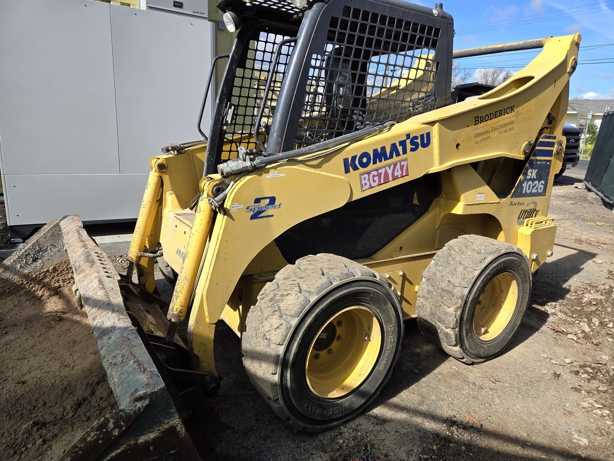 KOMATSU コマツ　SKID STEER LOADER Skid Steer Loaders
