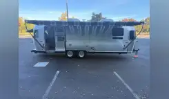 2021 Airstream GLOBETROTTER 27FBQ RV