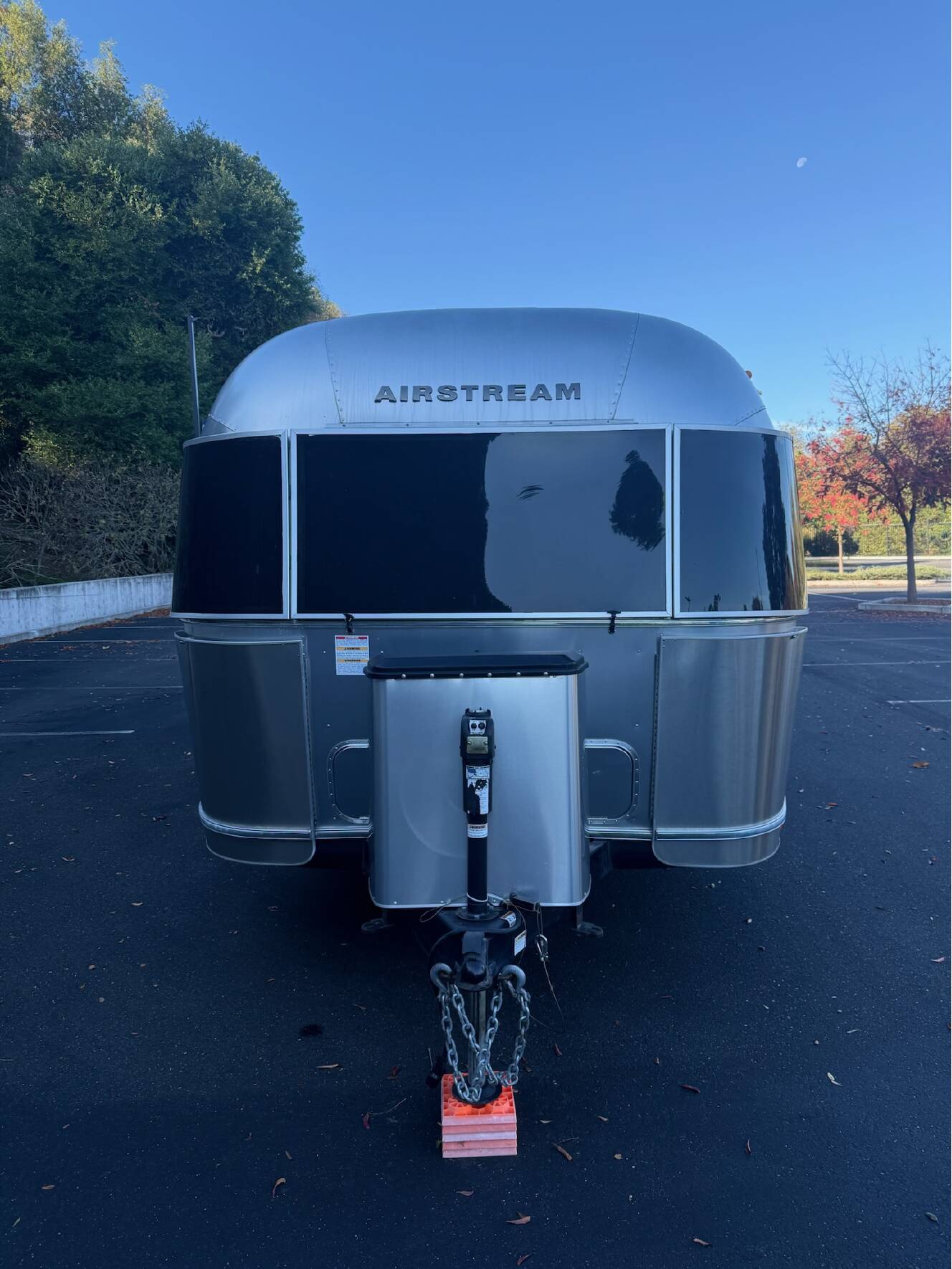 A photo of this 2021 Airstream GLOBETROTTER 27FBQ