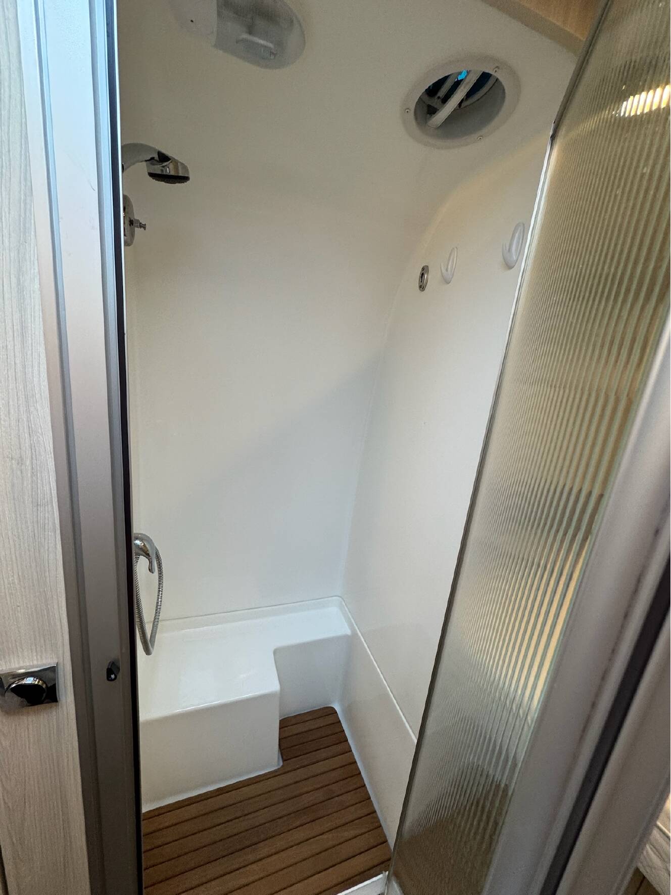 A photo of this 2021 Airstream GLOBETROTTER 27FBQ