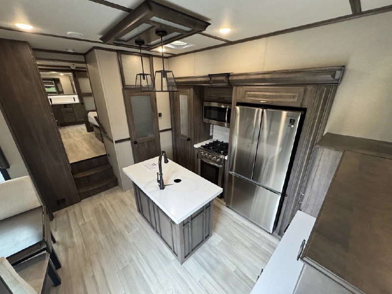 2022 GRAND DESIGN SOLITUDE 380FL