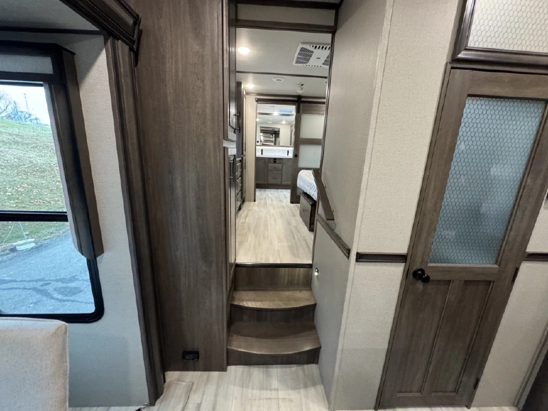 2022 GRAND DESIGN SOLITUDE 380FL