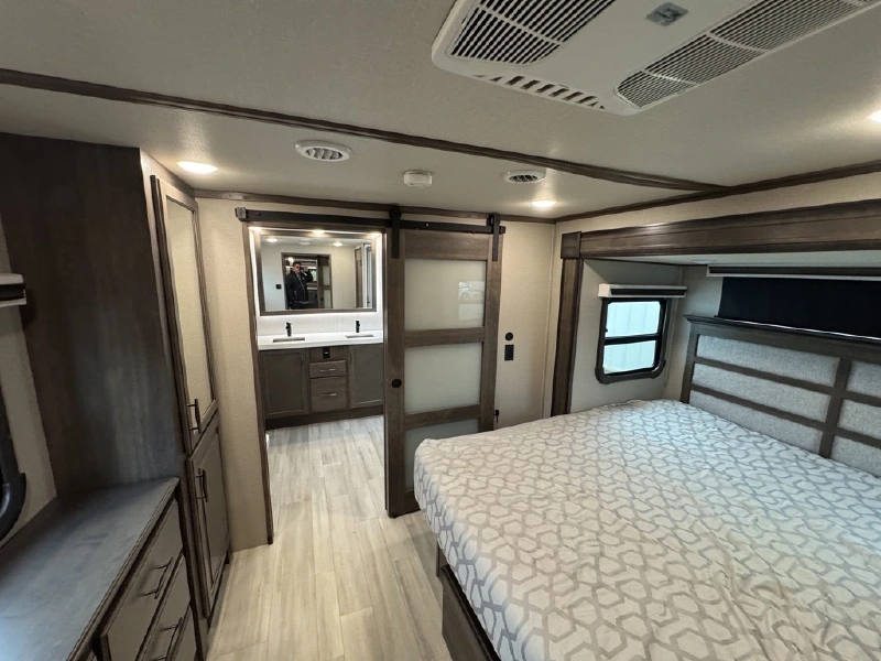2022 GRAND DESIGN SOLITUDE 380FL