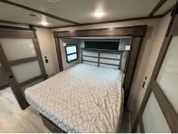 2022 GRAND DESIGN SOLITUDE 380FL
