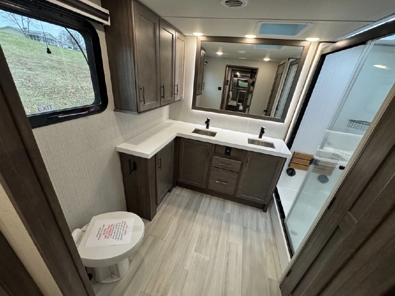 2022 GRAND DESIGN SOLITUDE 380FL