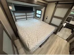 2022 GRAND DESIGN SOLITUDE 380FL
