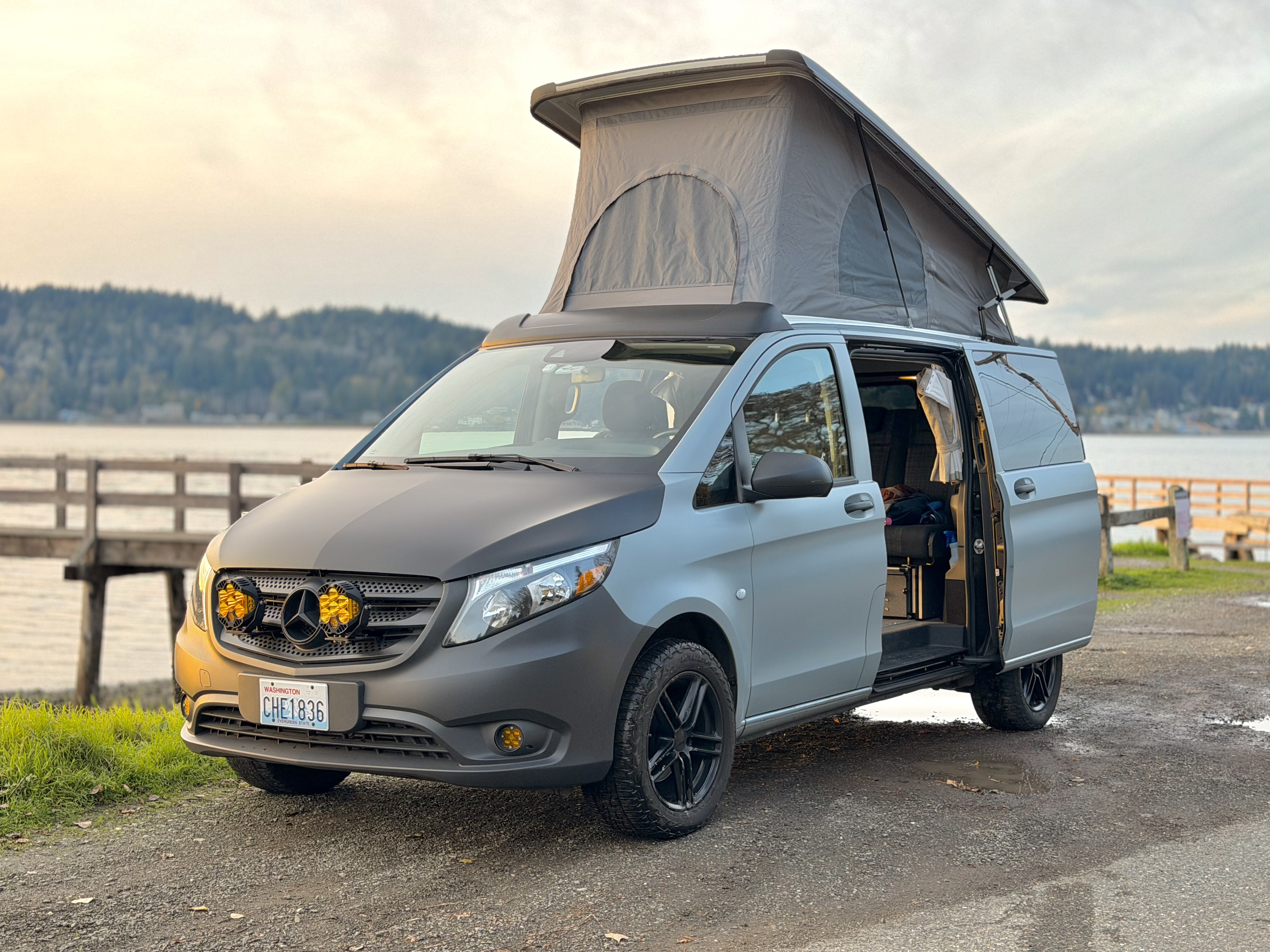 2020 Mercedes-Benz WEEKENDER in bainbridge island WA