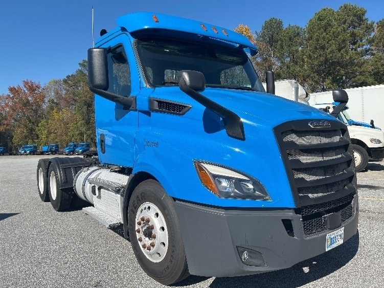 2019 FREIGHTLINER CASCADIA 116 in Anderson, SC