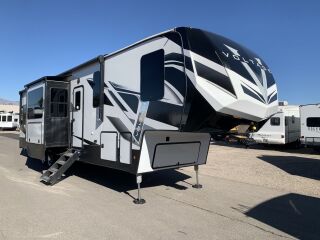 2022 DUTCHMEN VOLTAGE 3845