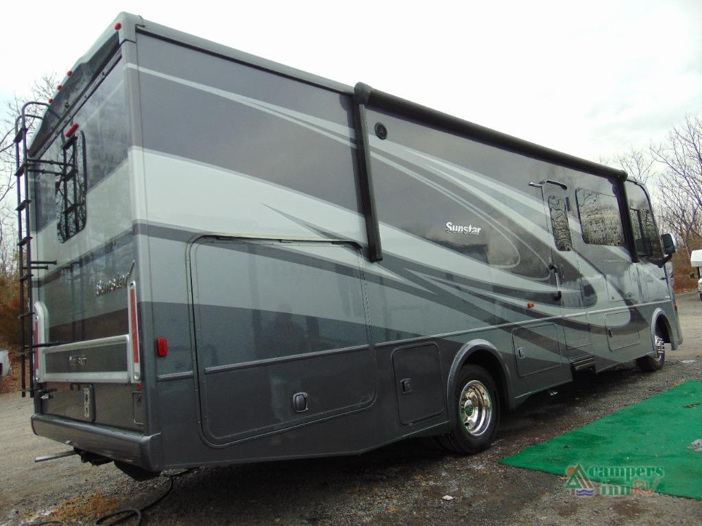 2024 Winnebago Sunstar 31B in hatfield PA